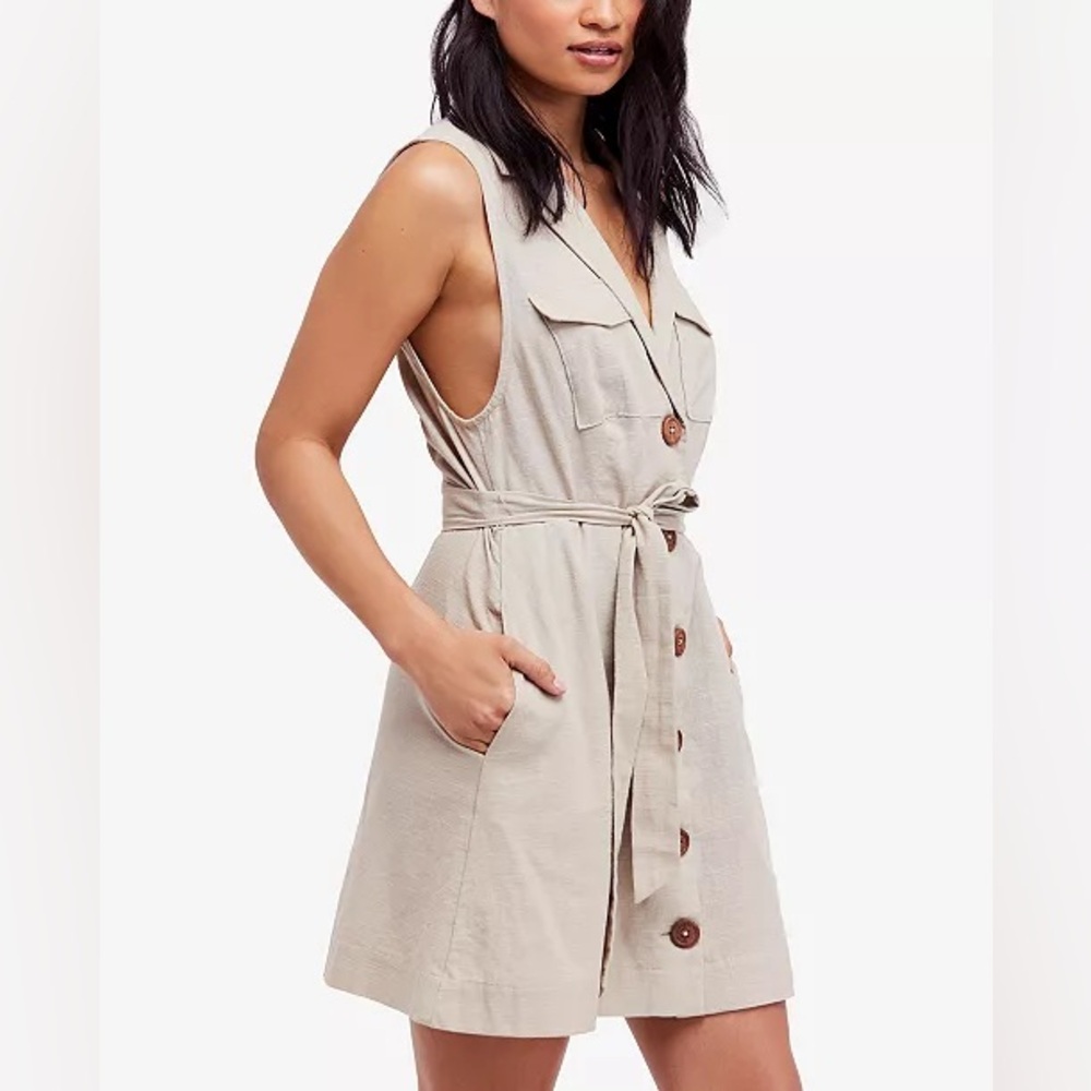 Free People
Hepburn Cotton Trench Dress